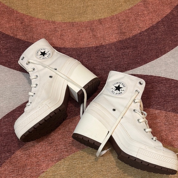 Converse Shoes - Converse White High-Top Sneakers Classic Design